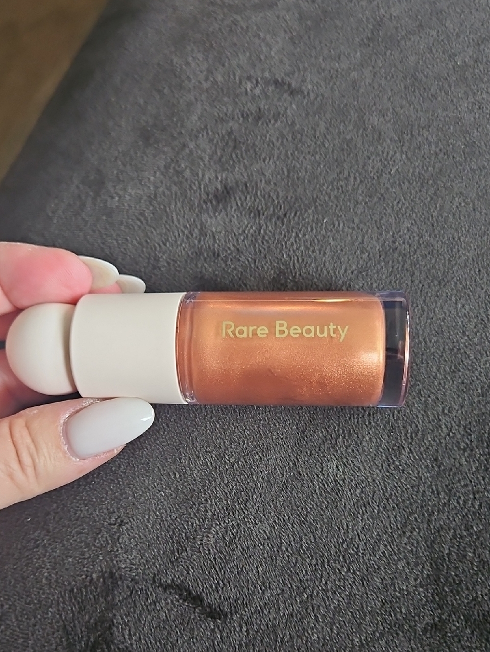 Rare Beauty Liquid Highlighter - Copper Shimmer